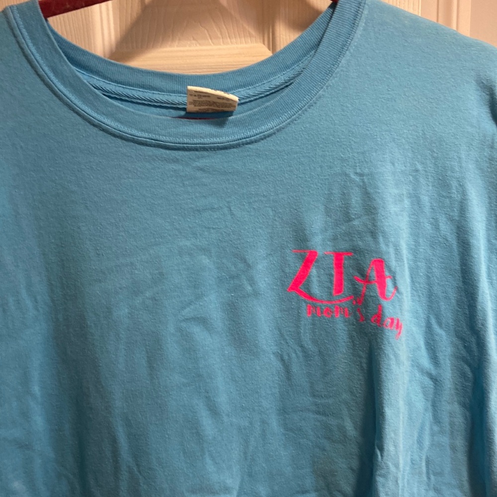 Zeta Tau Alpha Mom’s Day T Shirt